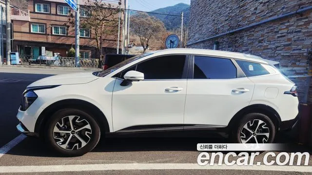 Kia Sportage — фото 1