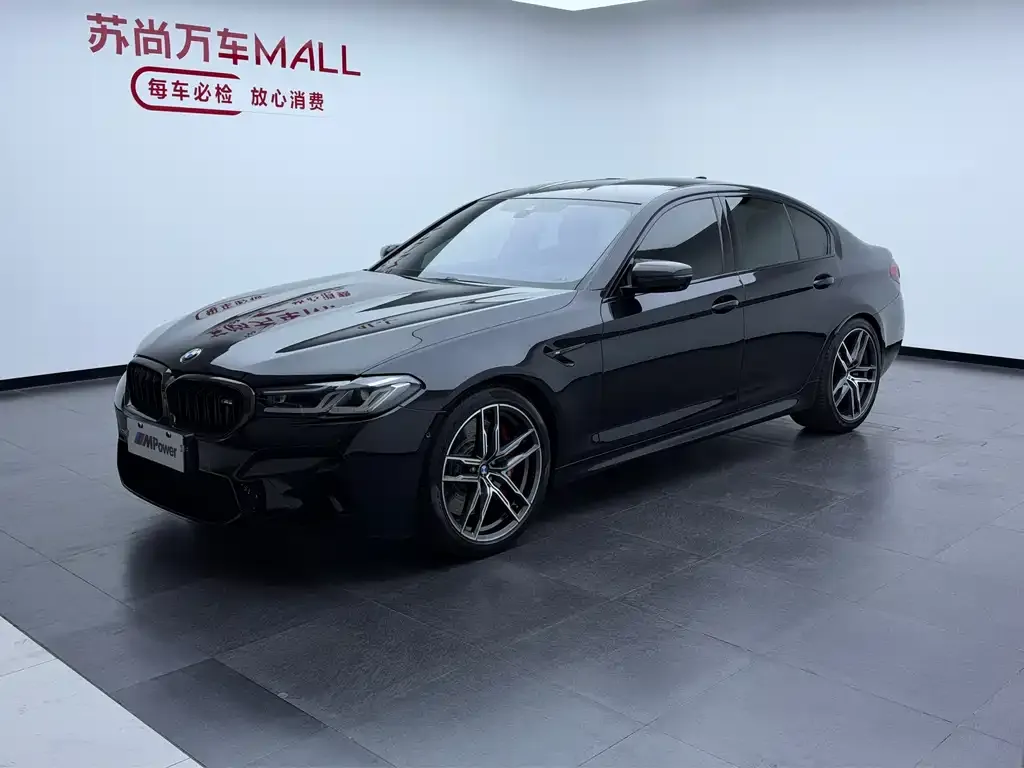 BMW M5 — фото 1