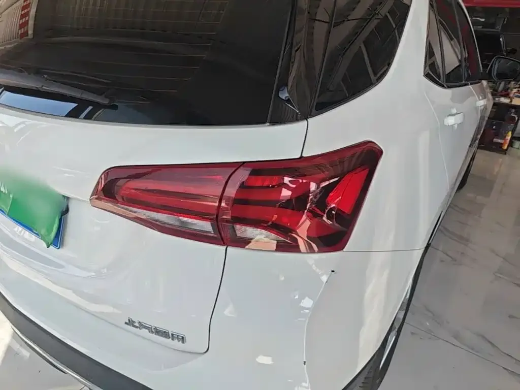 Chevrolet Equinox — фото 1