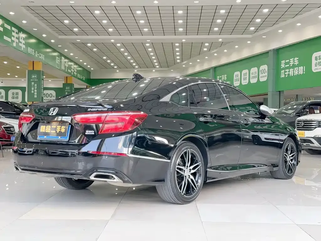 Honda Inspire — фото 6