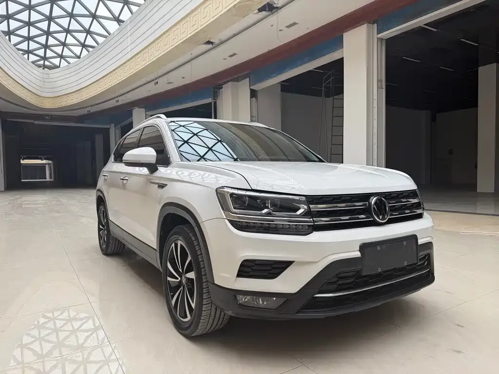 Volkswagen Tharu — фото 6