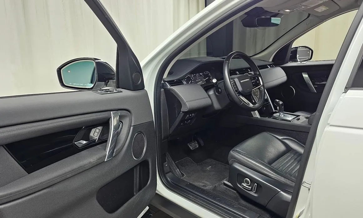 Land Rover Discovery Sport — фото 10