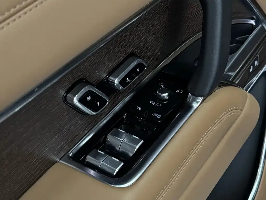Land Rover Range Rover — фото 10