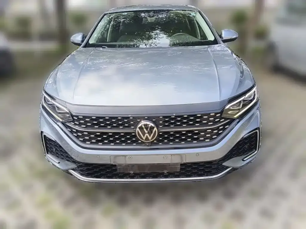 Volkswagen Passat — фото 2
