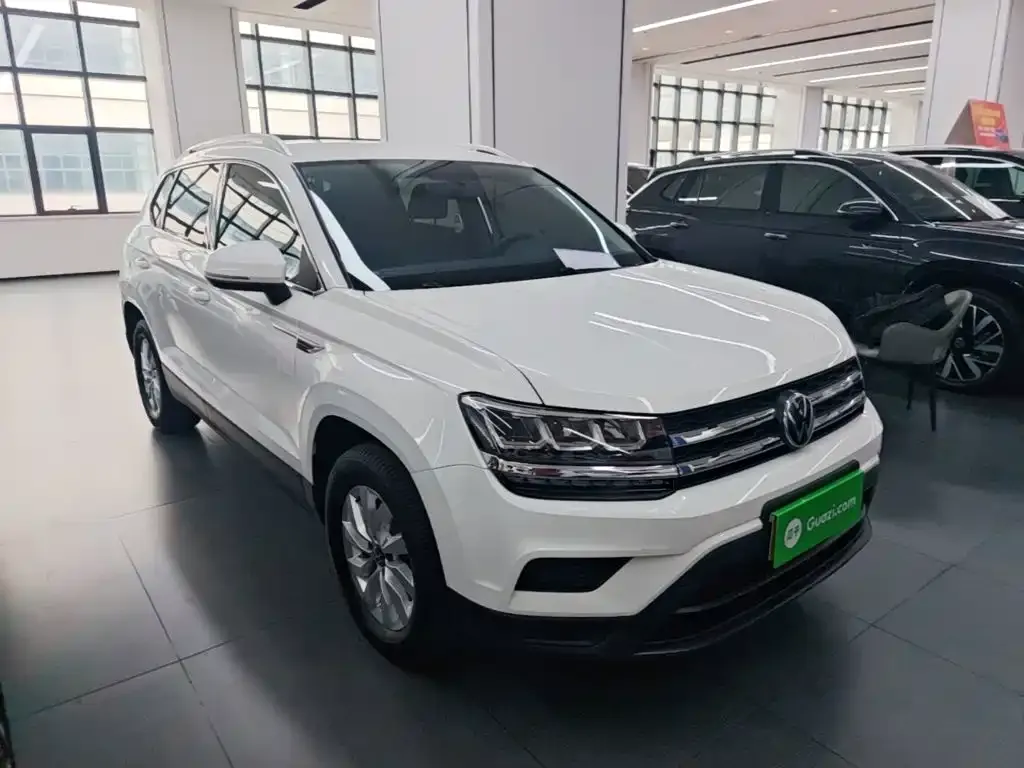 Volkswagen Tharu — фото 2