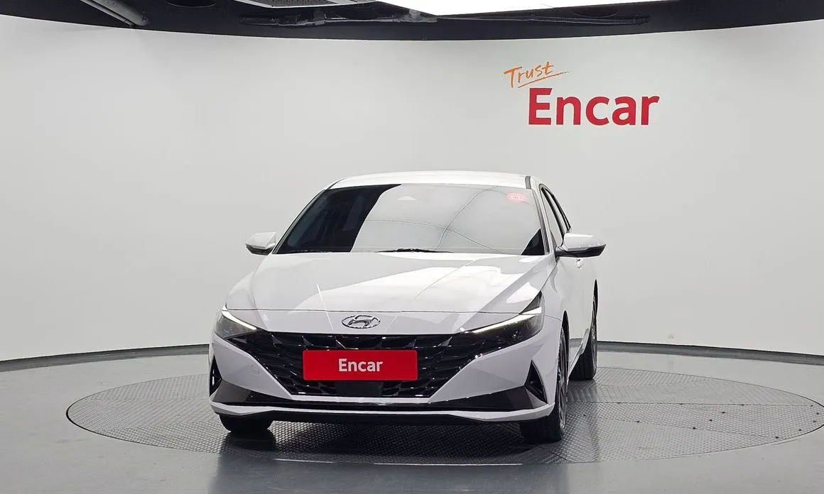 Hyundai AVANTE — фото 4