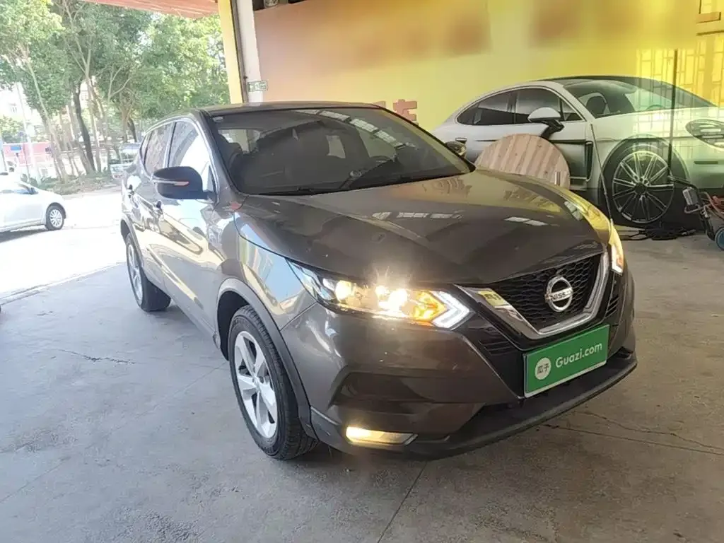 Nissan Qashqai — фото 5