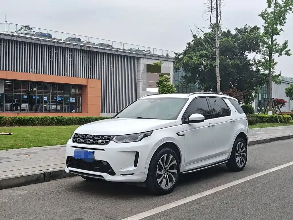 Land Rover Discovery Sport — фото 1