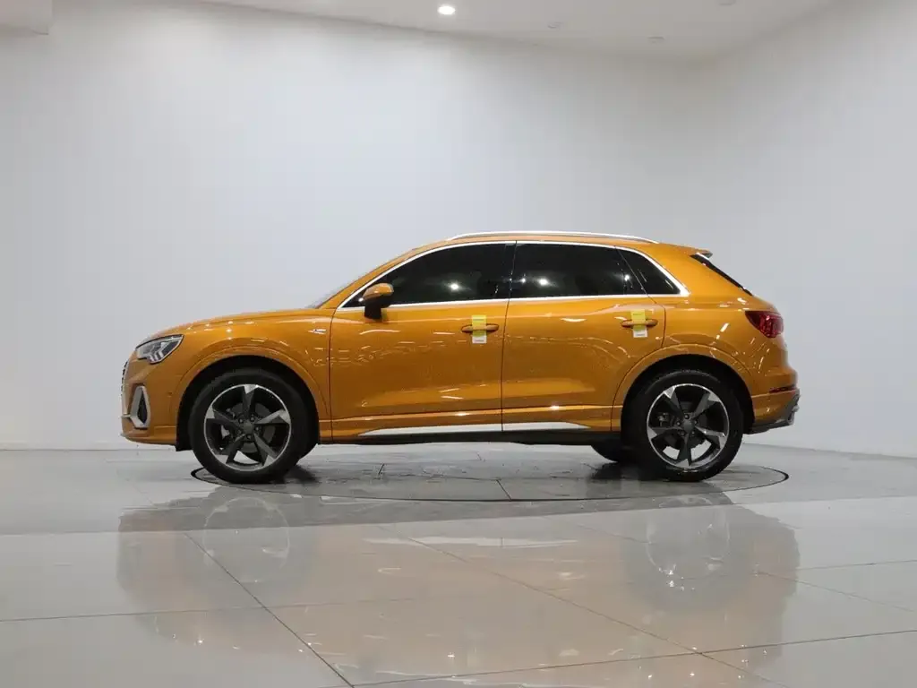 Audi Q3 — фото 3