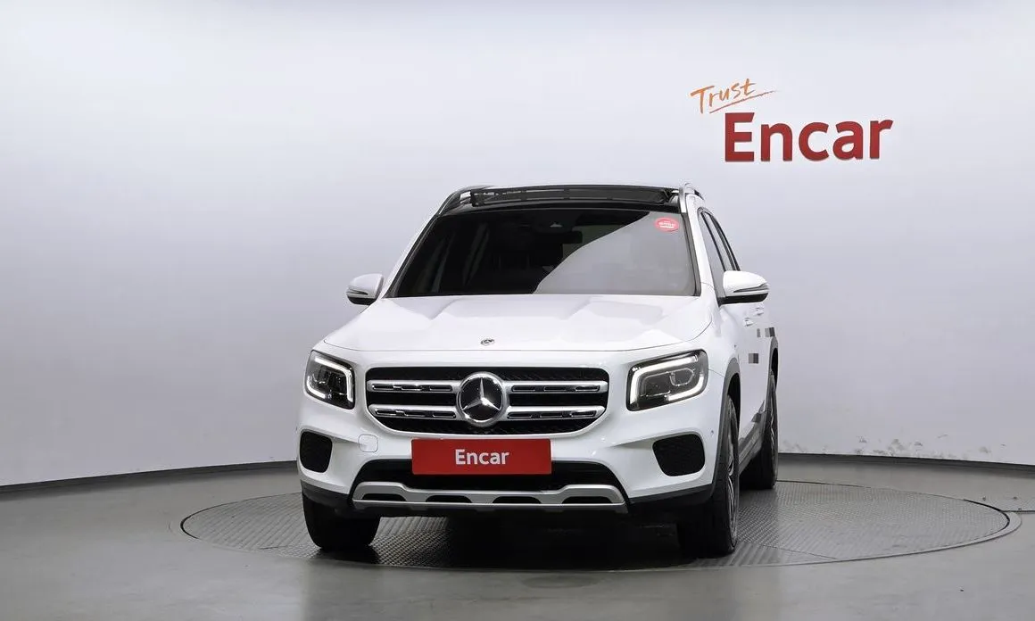 Mercedes-Benz GLB-Class — фото 6