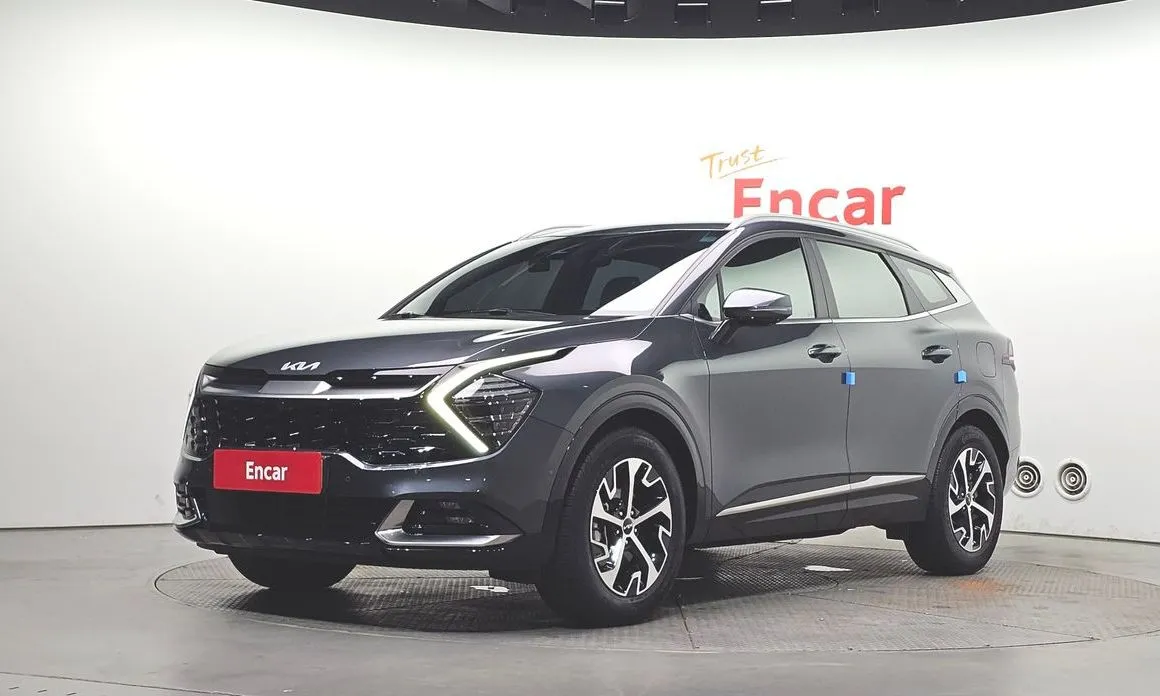 Kia Sportage — фото 1