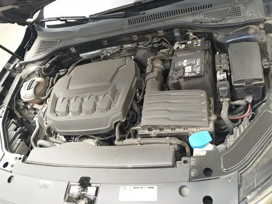 Volkswagen Passat — фото 10
