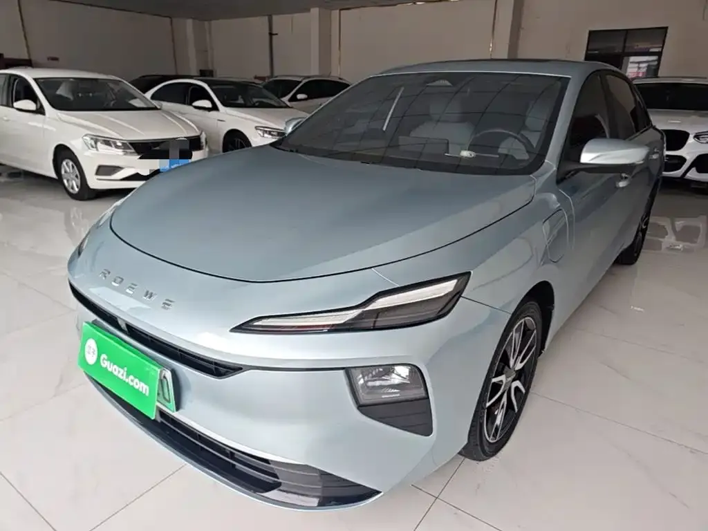 Roewe D6 — фото 1