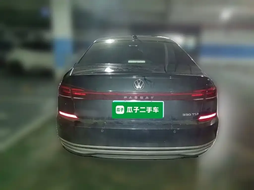 Volkswagen Passat — фото 8