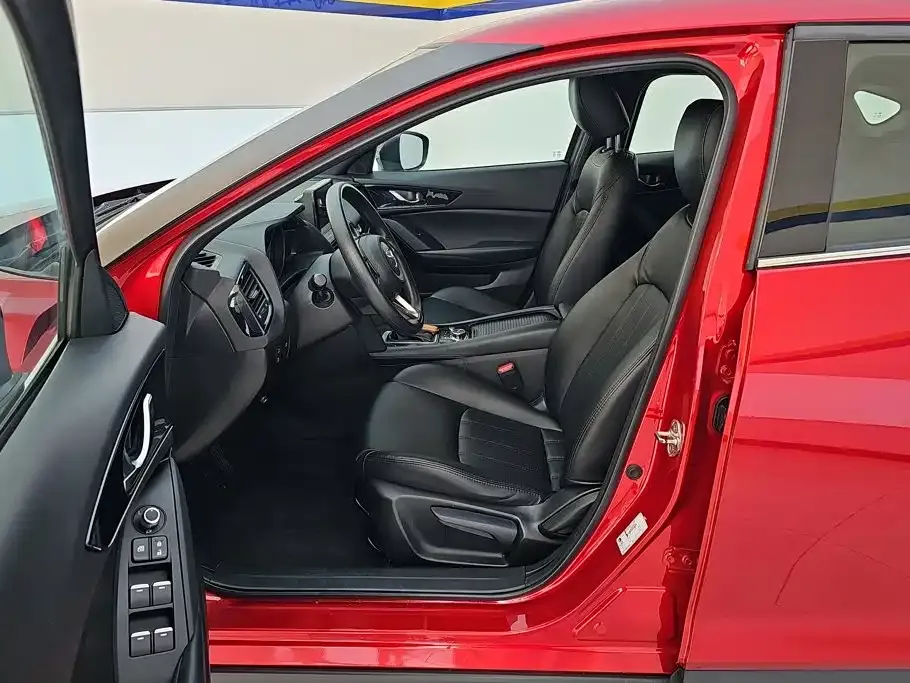 Mazda CX-4 — фото 3