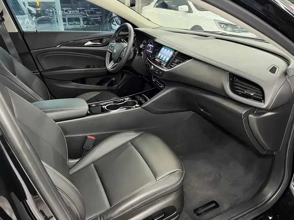 Buick Regal — фото 10
