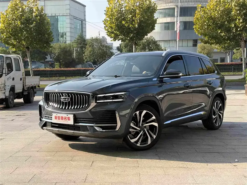 Geely Xingyue L — фото 1