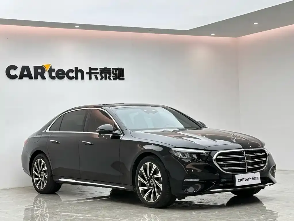 Mercedes-Benz E-Class — фото 10