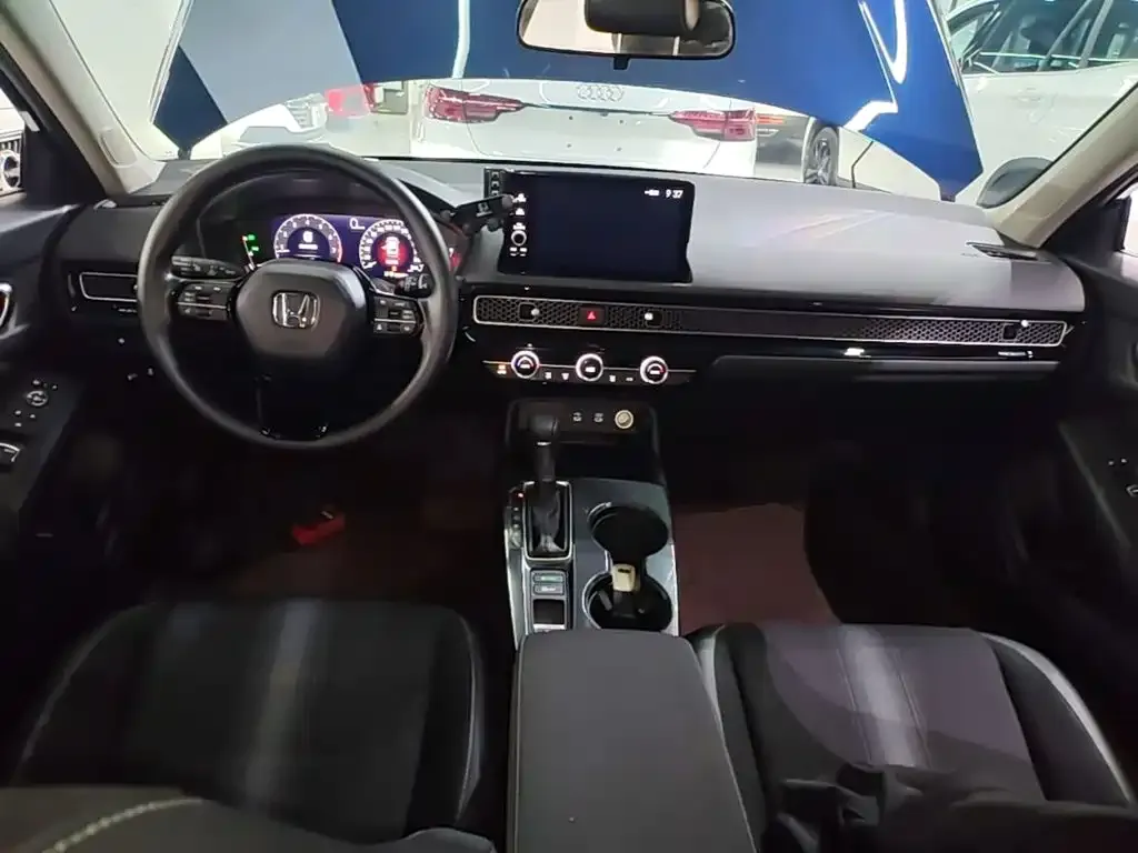Honda Civic — фото 5