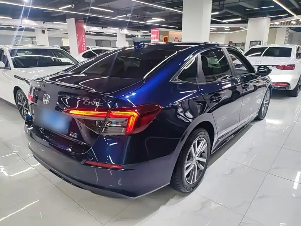Honda Civic — фото 2