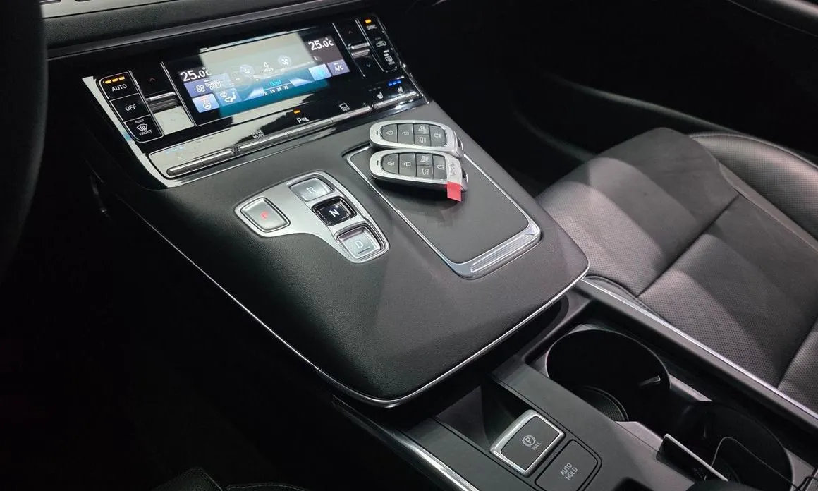 Hyundai Grandeur — фото 10