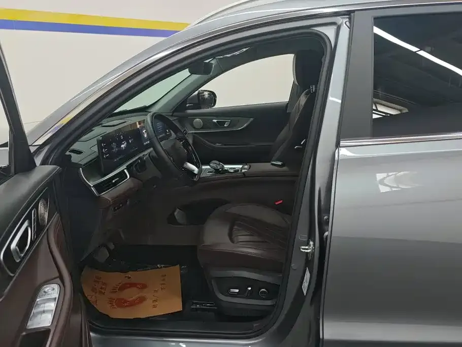 Chery Tiggo 8 PRO — фото 10