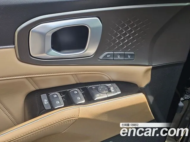 Kia Sorento — фото 3