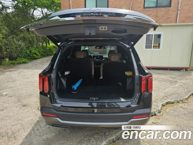Kia Sorento — фото 9
