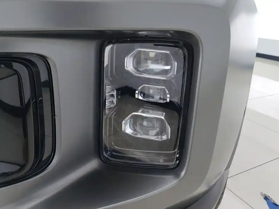 Geely Icon — фото 8