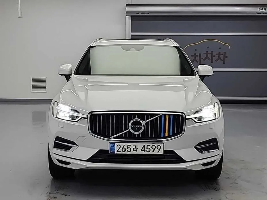 Volvo XC60 — фото 5
