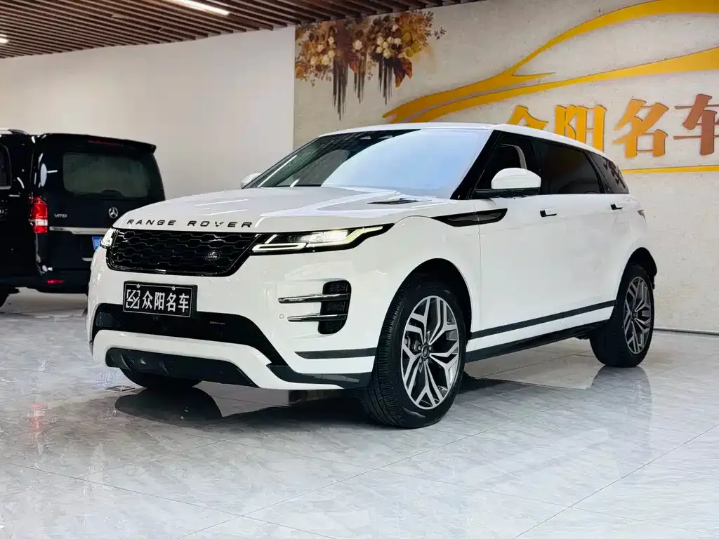 Land Rover Evoque — фото 1
