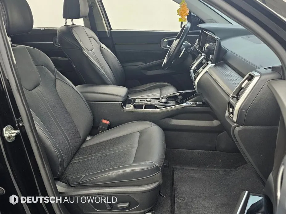 Kia Sorento — фото 8