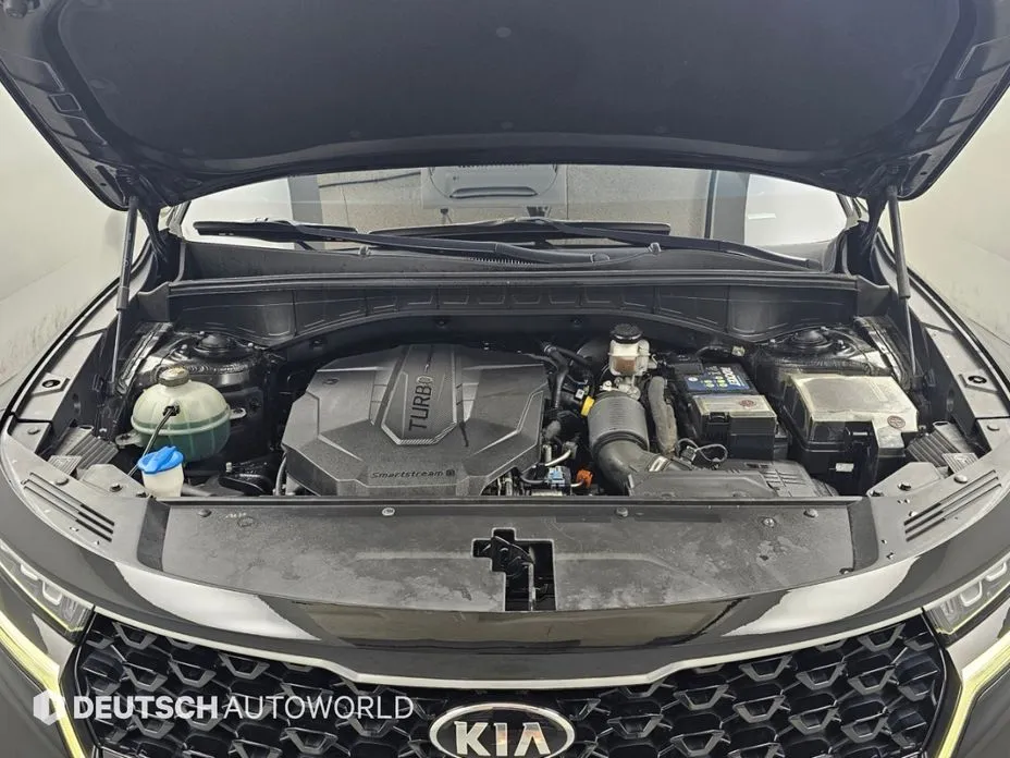 Kia Sorento — фото 7