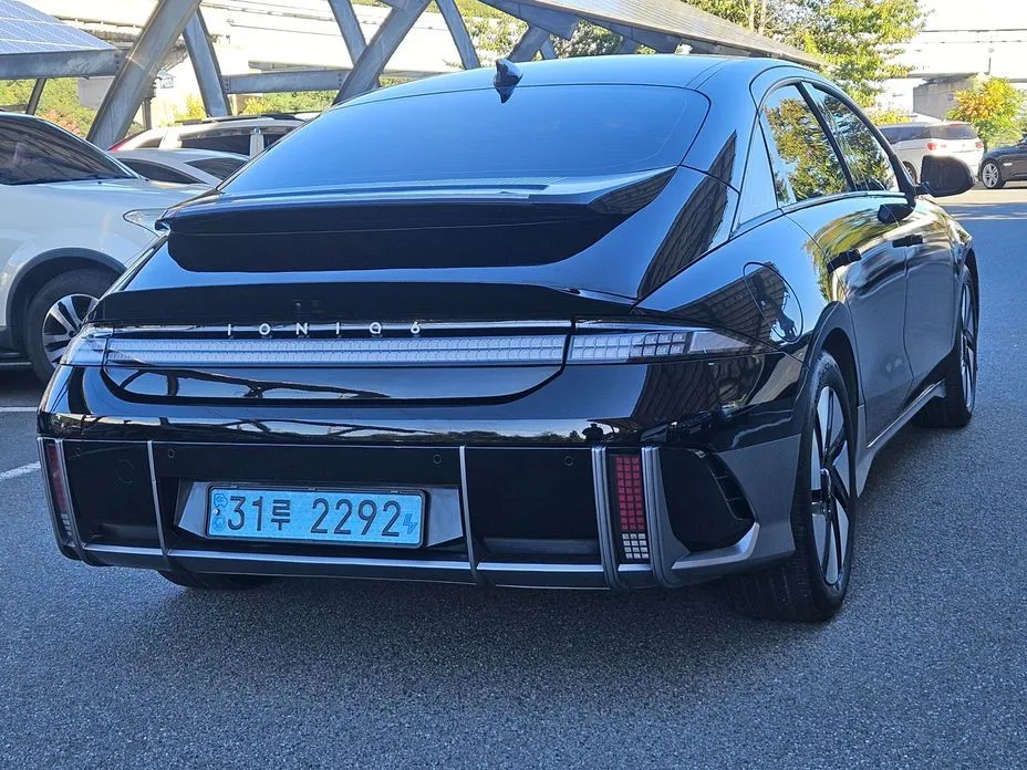 Hyundai Ioniq6 — фото 10