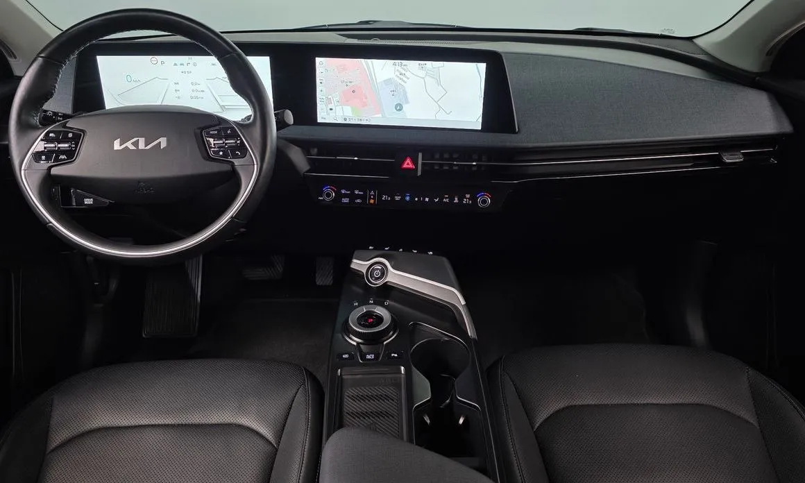 Kia EV6 — фото 8