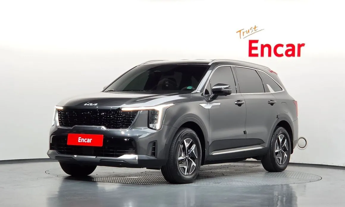 Kia Sorento — фото 1