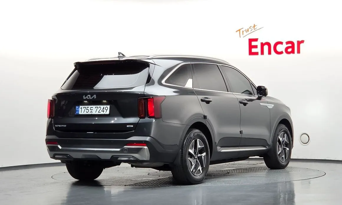 Kia Sorento — фото 2