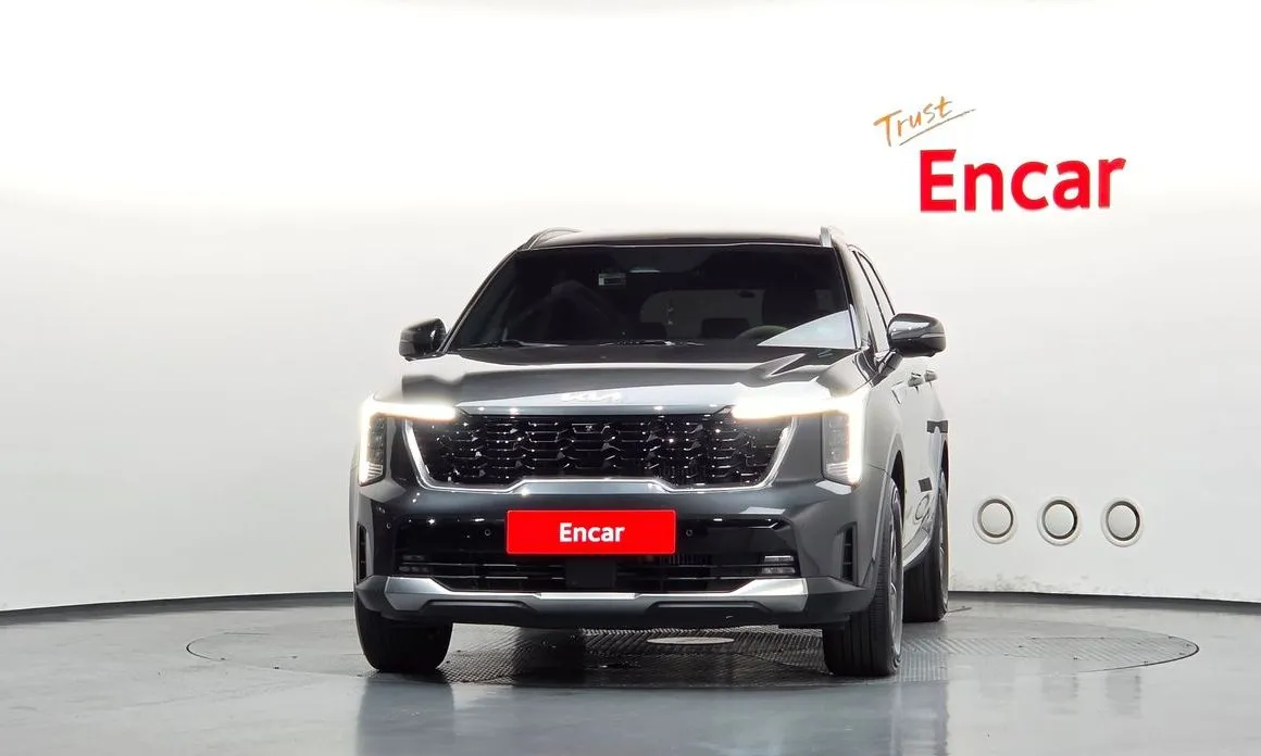 Kia Sorento — фото 5