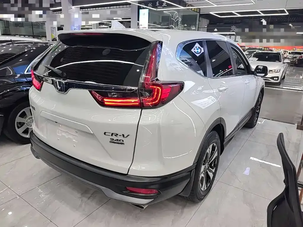 Honda CR-V — фото 9