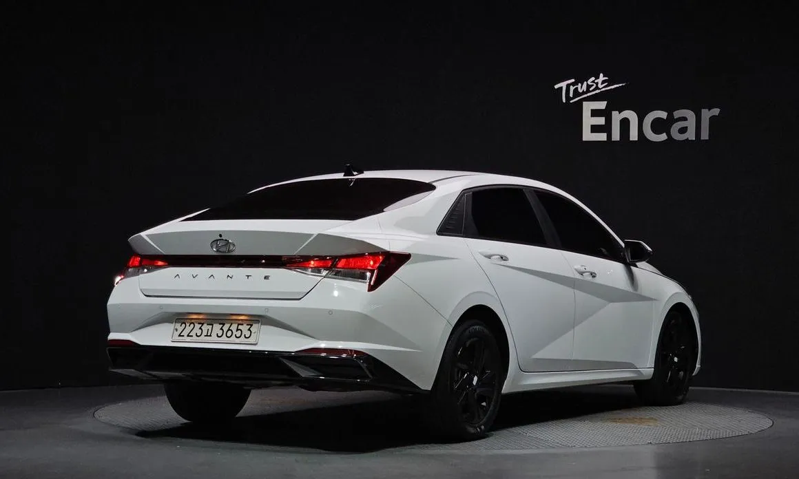Hyundai AVANTE — фото 6