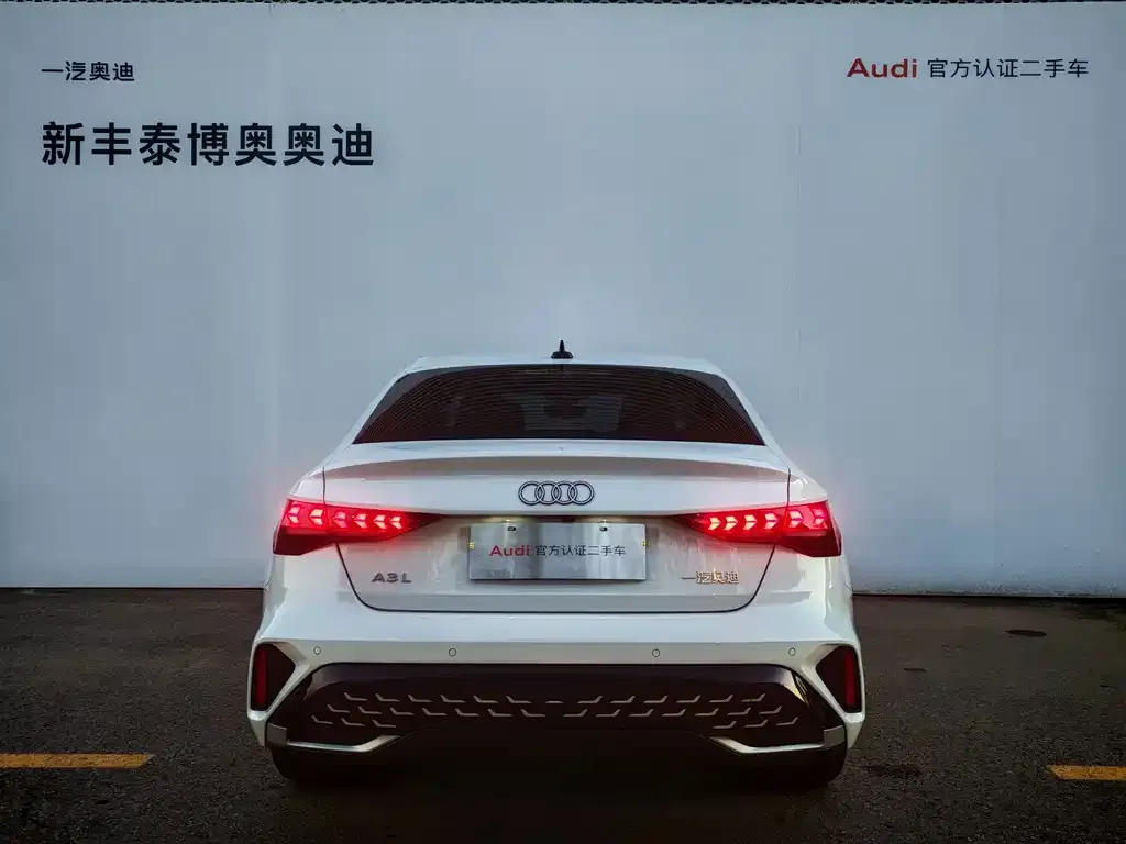 Audi A3 — фото 2
