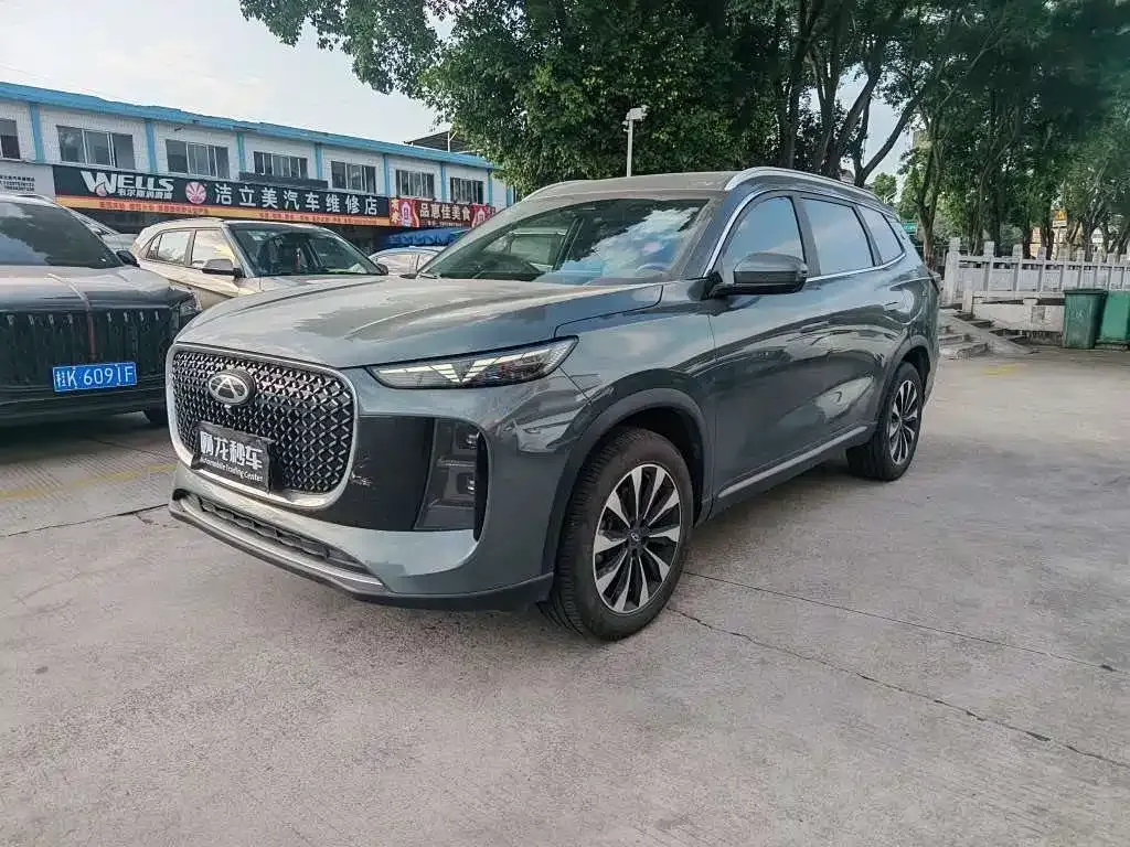 Chery Tiggo 8 PLUS — фото 1