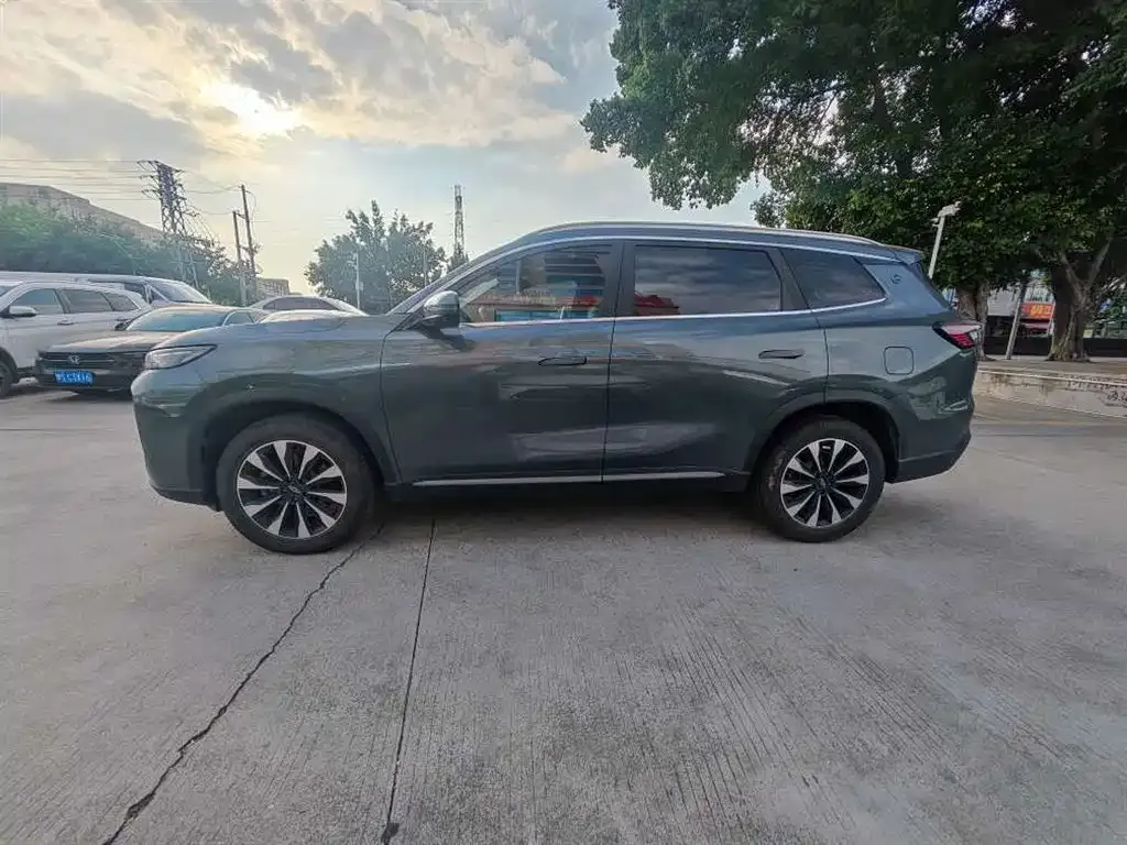 Chery Tiggo 8 PLUS — фото 5
