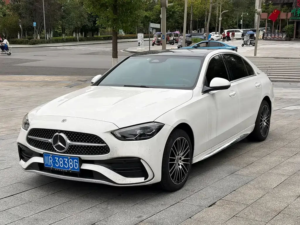 Mercedes-Benz C-Class — фото 1