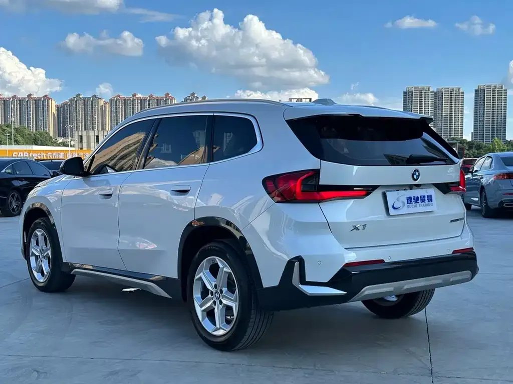 BMW X1 — фото 2
