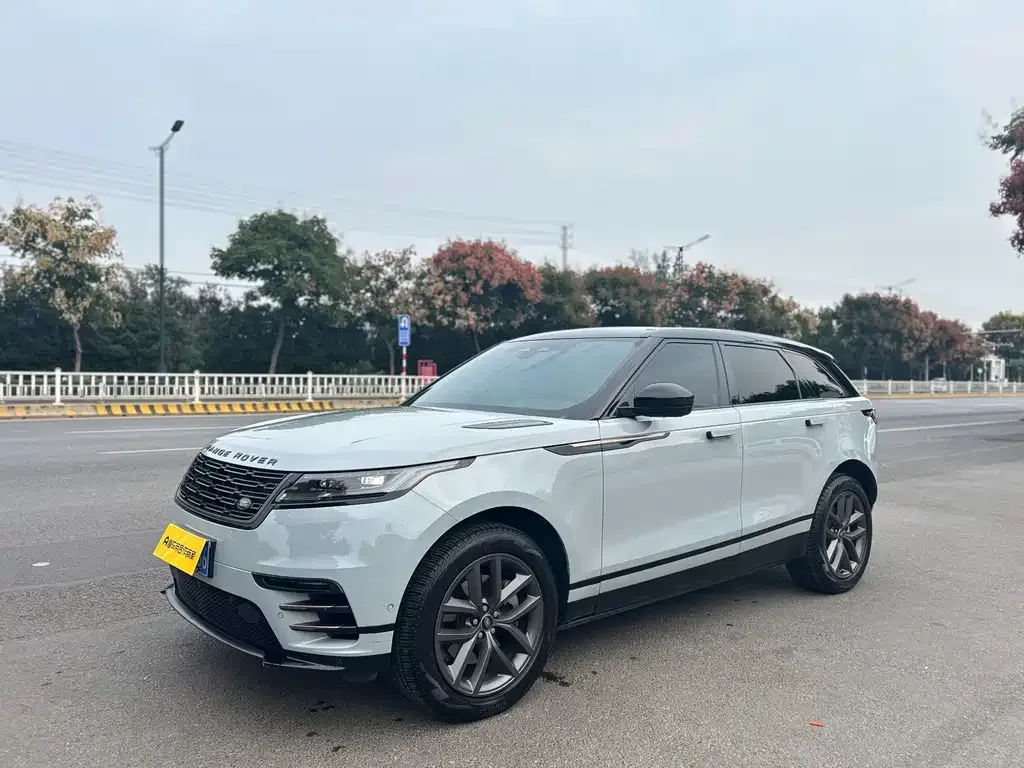 Land Rover Velar — фото 1
