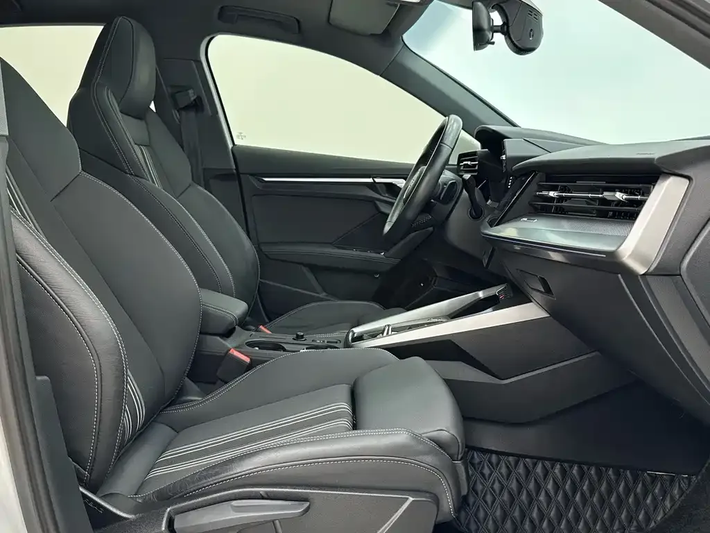 Audi A3 — фото 8