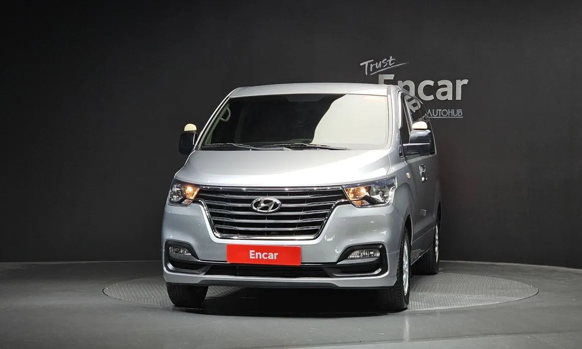 Hyundai Starex — фото 4
