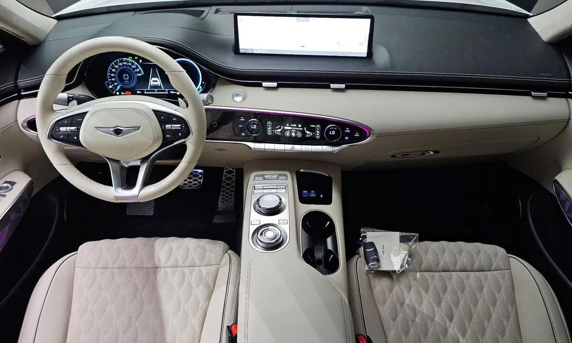 Genesis GV70 — фото 10