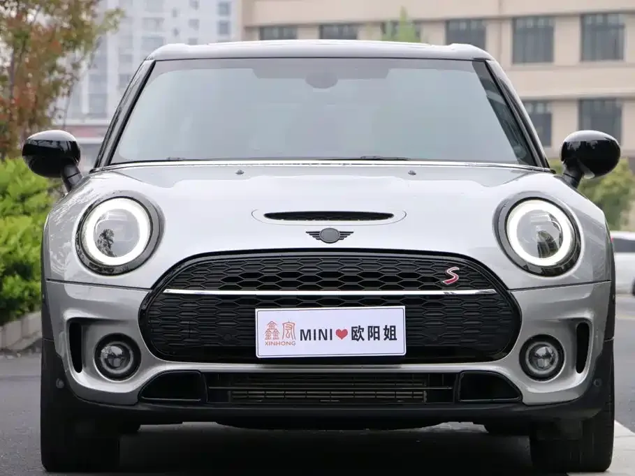 MINI Clubman — фото 10